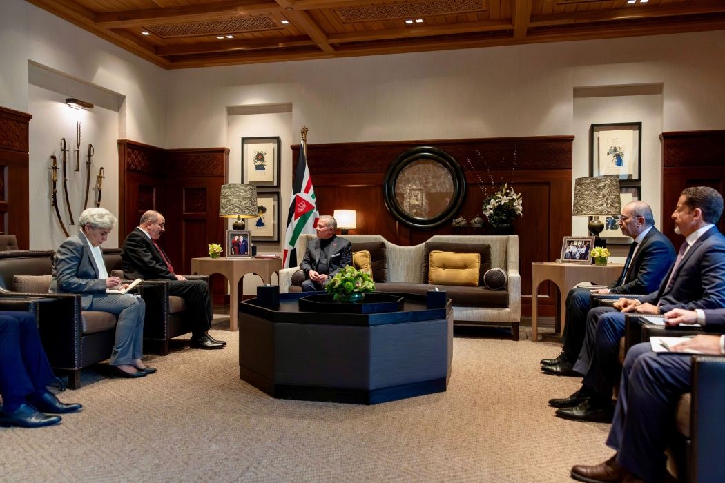 الملك يستقبل وزير الخارجية التونسي