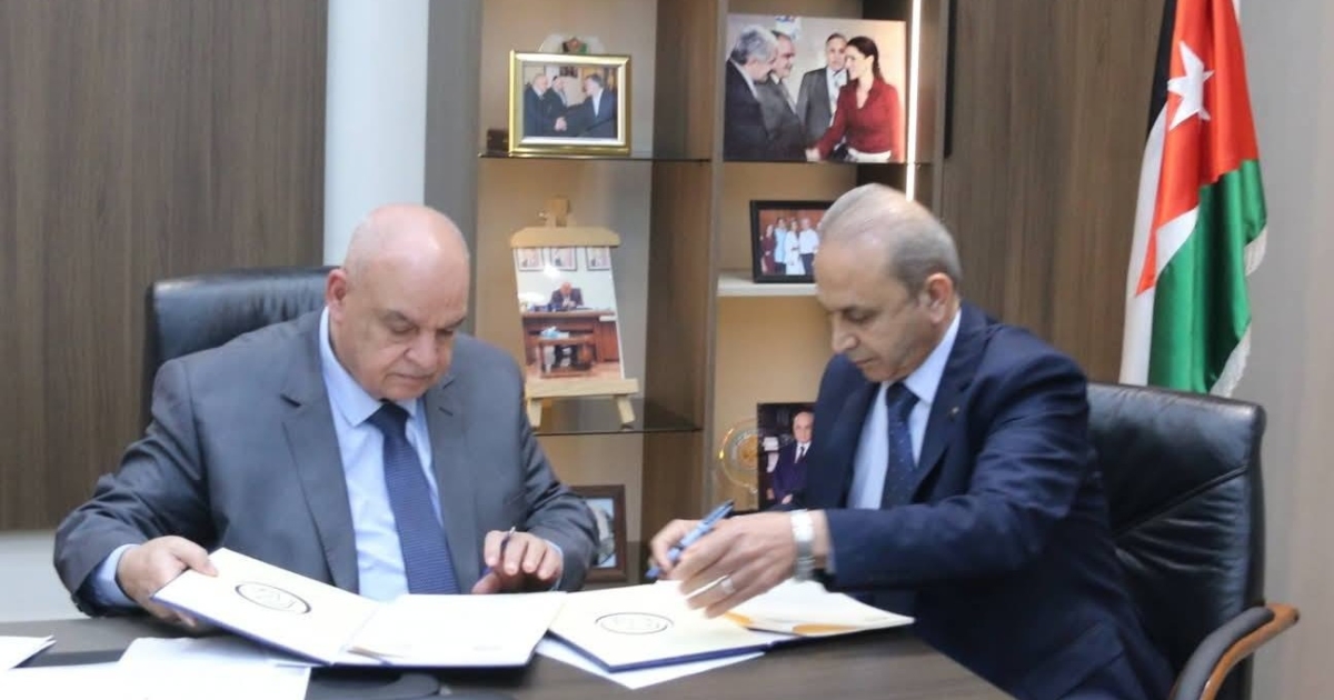 الشوحة وعبيدات يوقّعان اتفاقية ولادة بأسعار تفضيلية لعائلات تجار إربد