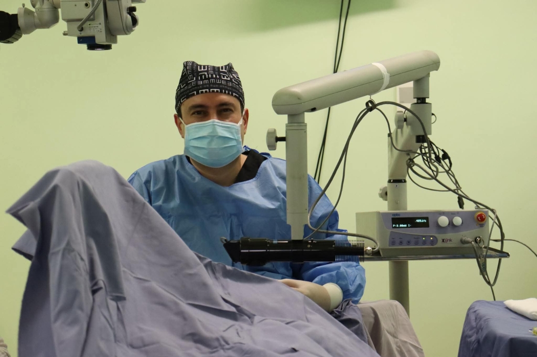 إجراء أول عملية تثبيت للقرنية في مستشفى الملك طلال العسكري