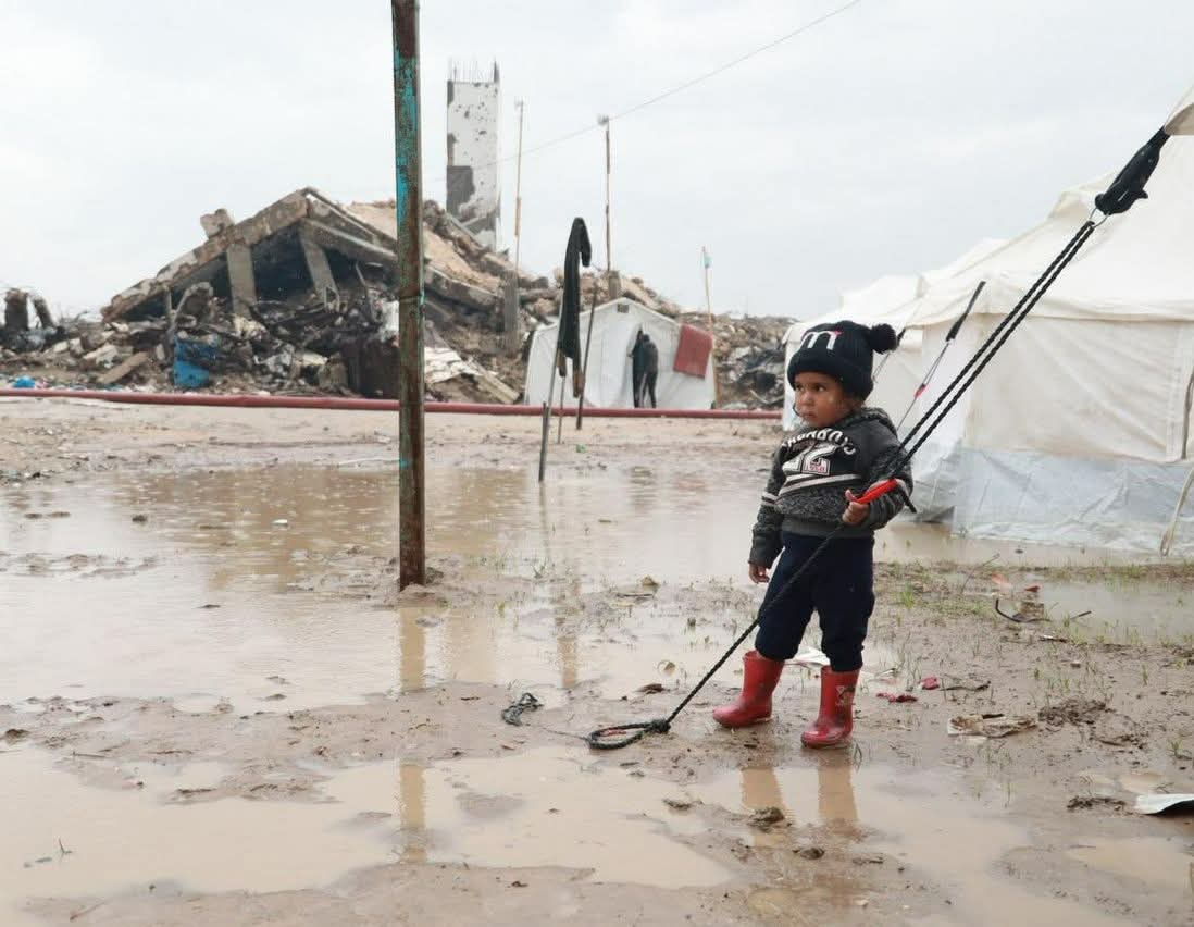 البرد القارس يودي بحياة رضيع فلسطيني جديد في مدينة غزة