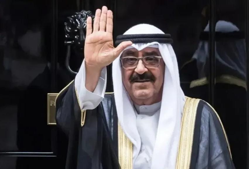 الكويت تستعد لإسقاط الجنسية عن مئات الأشخاص من عائلتين