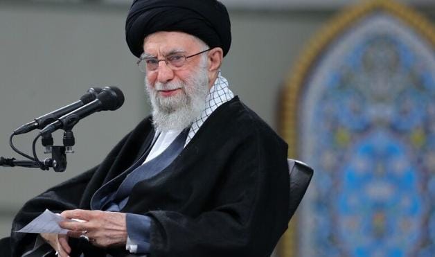 القناة 14 العبرية: تقارير إيرانية عن نقل خامنئي إلى مخبأ سري