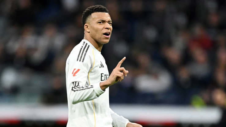 وريث العرش.. كيليان مبابي يستعيد زمن ميسي ورونالدو الإعجازي