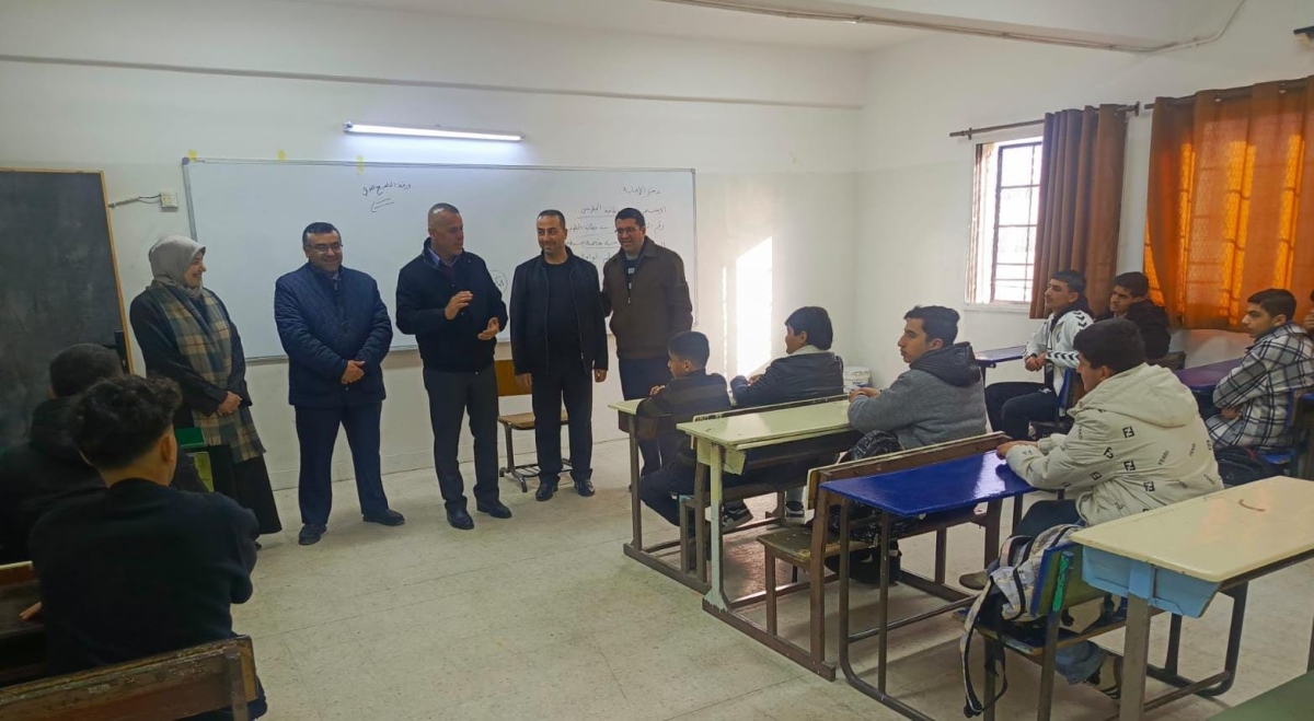 الهديرس يؤكد جاهزية مدارس لواء الجامعة مع بدء الفصل الدراسي الثاني.