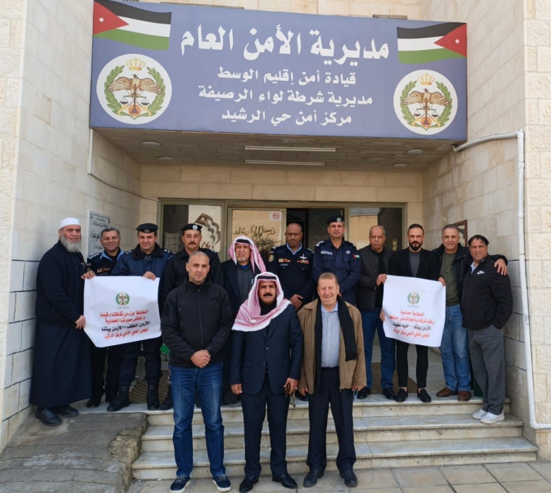 المجالس المحلية تجتمع في جميع مديريات الشرطة دعماً للحملة الوطنية للحد من الإلقاء العشوائي للنفايات