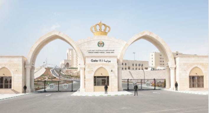 القوات المسلحة تباشر تنفيذ التوجيهات الملكية بإعادة هيكلة الجيش العربي