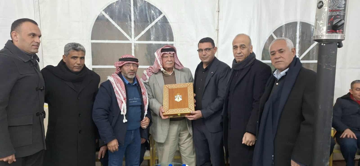 ‏قبيلة عباد.. تكريم رجل الأعمال محمد خالد الزعبي لدوره الريادي في دعم شباب البلقاء‏