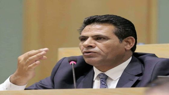 النائب سليمان حويلة الزبن يطالب بشمول تجمعات قرة حوض الديسة بتنظيم البلدية وتحويل مسار خط سكة الحديد