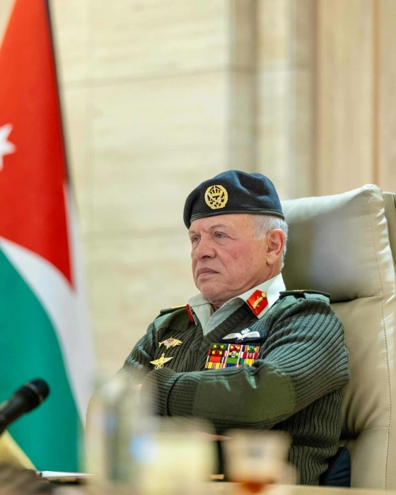 نظرة الملوك.. شيفرة العز التي لا يقرؤها إلا النشامى