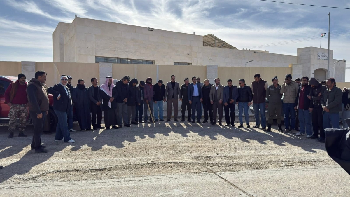 الحجايا يرعى حملة تشجير وطنية في قضاء أم الرصاص...صور