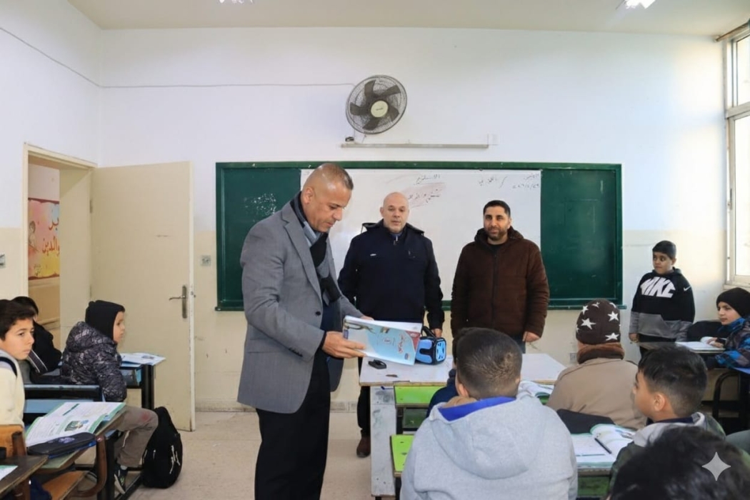 الهديرس يتفقد مدرسة محمد بن القاسم الأساسية للبنين.