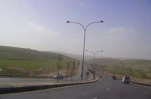 حملة لإزالة الاعتداءات على شارع الأردن