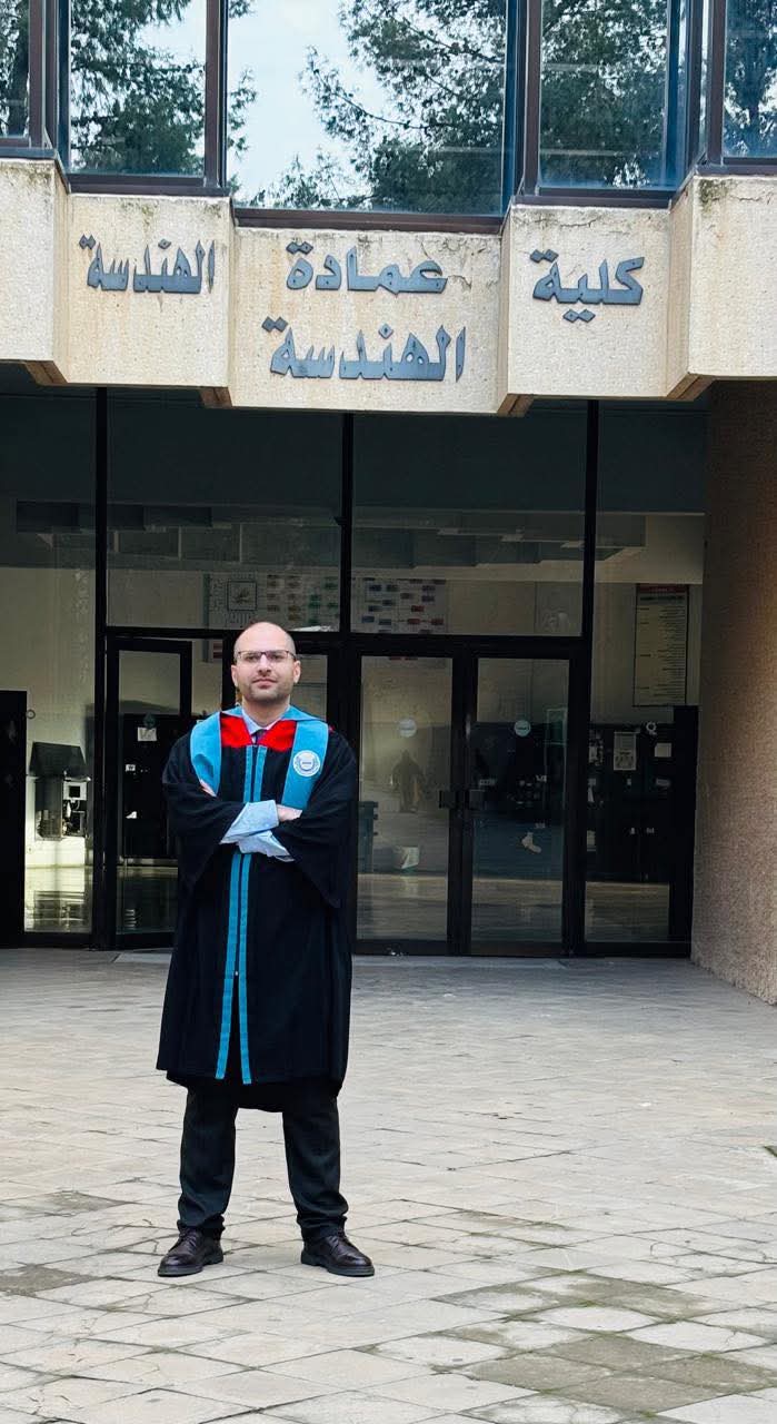 ابناء المرحوم الحاج عبدالحميد الربايعه يهنئون ابن عمهم باسل سليمان بحصول نجله   محمد على الماجستير