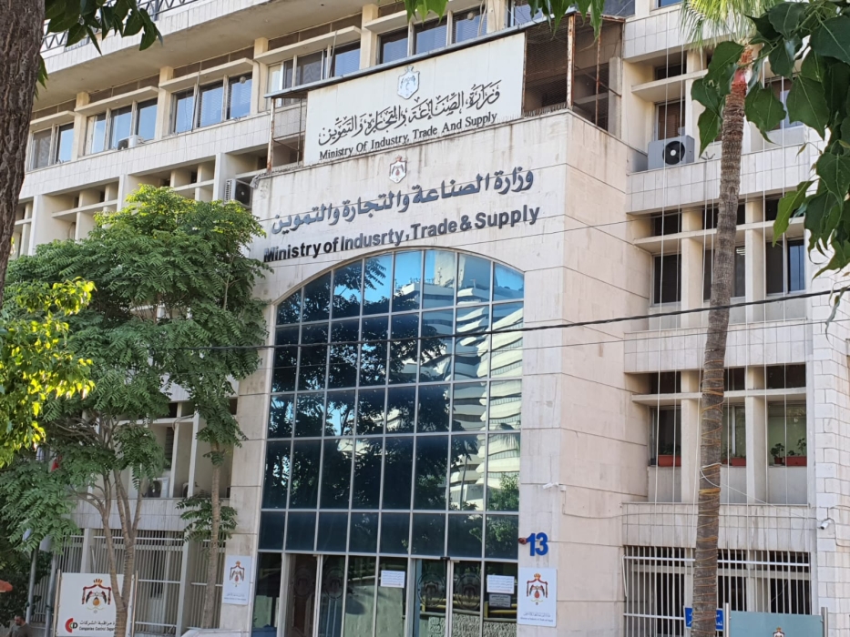 إعادة طرح عطاء لشراء كميات من الشعير