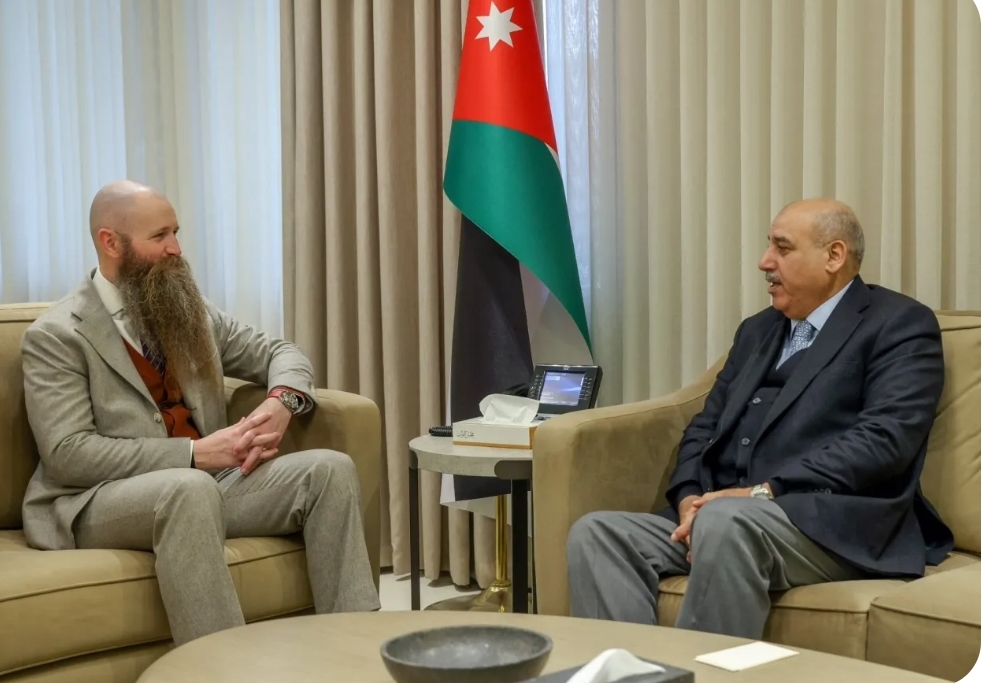 السفير الاميركي يزور مجلس النواب والقاضي يؤكد عمق الشراكة  صور