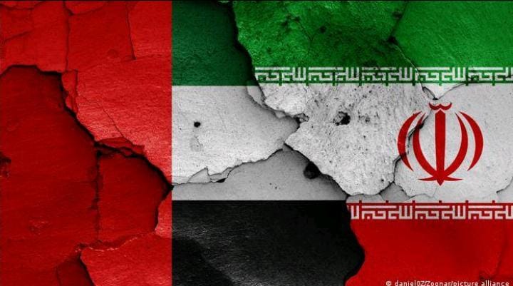 الرئيس الإماراتي يبحث مع نظيره الإيراني العلاقات الثنائية والقضايا الإقليمية