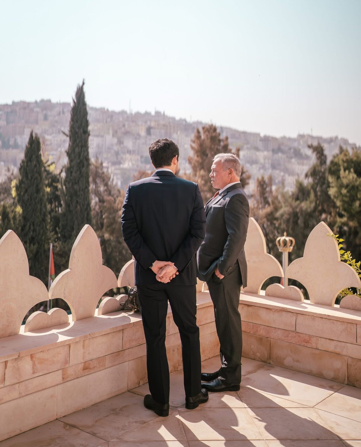 الشرعة : بكل مشاعر الفخر والاعتزاز...نقف إجلالًا واحترامًا أمام قيادة