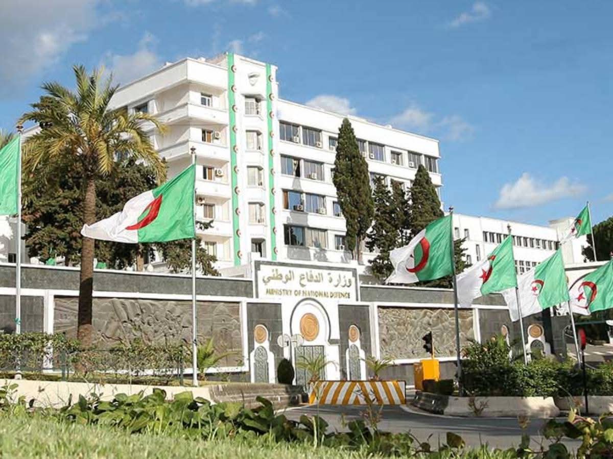 وزارة الدفاع الجزائرية تعلن مقتل 4 مسلحين جنوب غربي البلاد