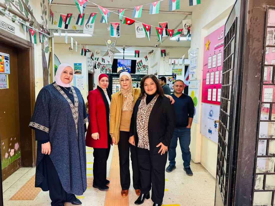 العجارمة تتفقد سير العملية التعليمية في مدارس لواء وادي السير