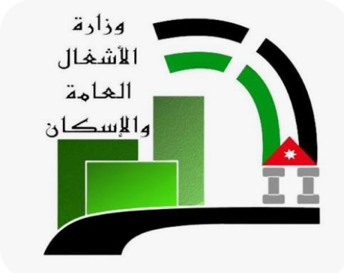 الأشغال تزيل الأكشاك المخالفة على شارع الـ100