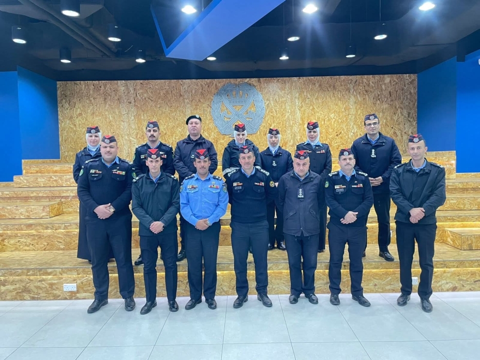 زيارة دورة القيادة التأسيسية لمركز الابتكار والتطوير في مديرية الامن العام