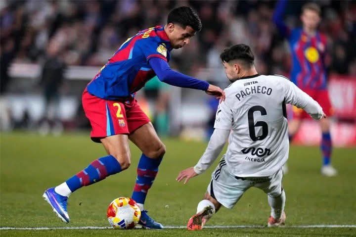 خبير تحكيمي يوضح مدى صحة قرار عدم طرد كانسيلو أمام ألباسيتي