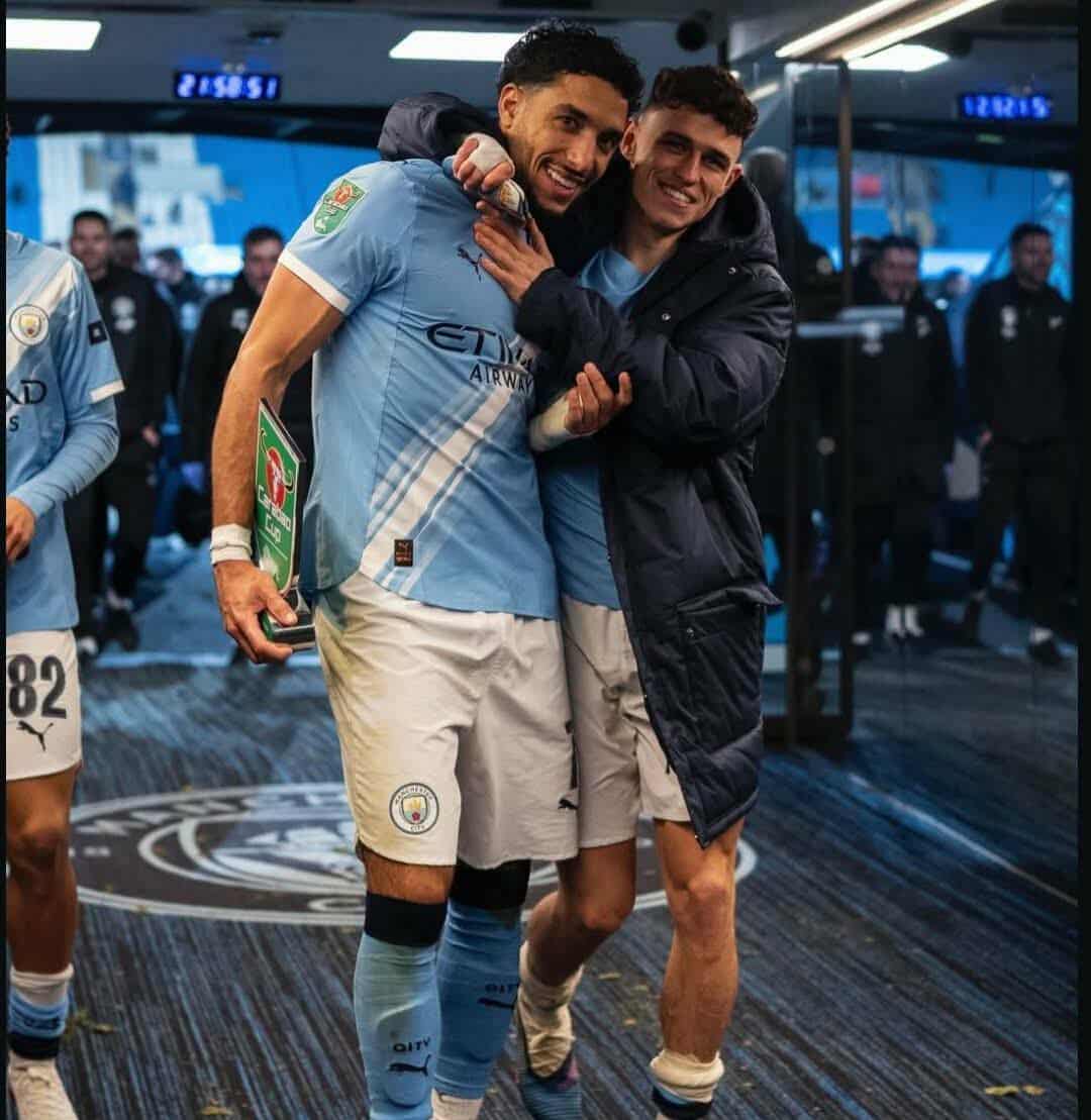 فودين يحتفي بمرموش بعد تأهل السيتي لنهائي كأس الرابطة