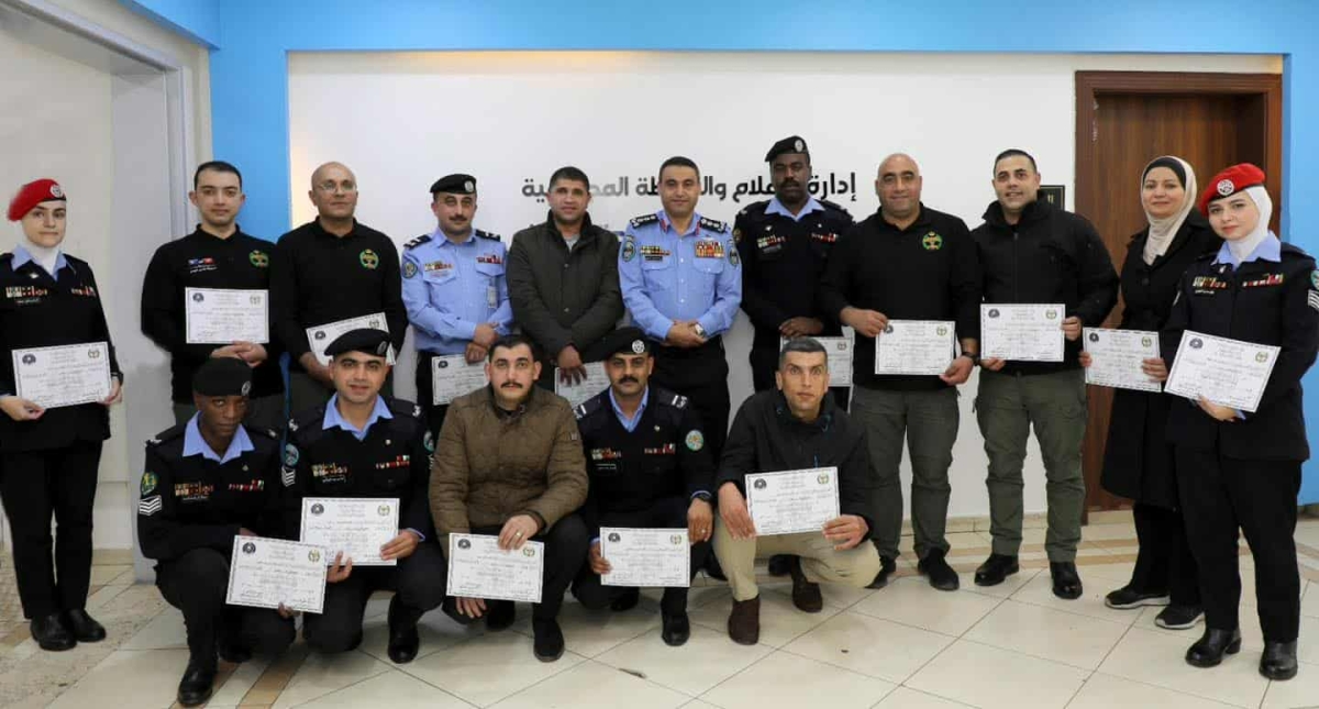 اختتام دورة الإعلام الأمني التأسيسية للأفراد