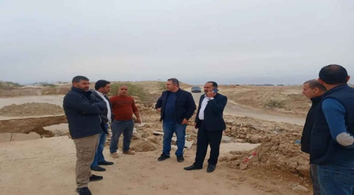 سلطة وادي الأردن تبدأ تنفيذ أعمال صيانة مؤقتة لطريق دافوس – الشونة الجنوبية