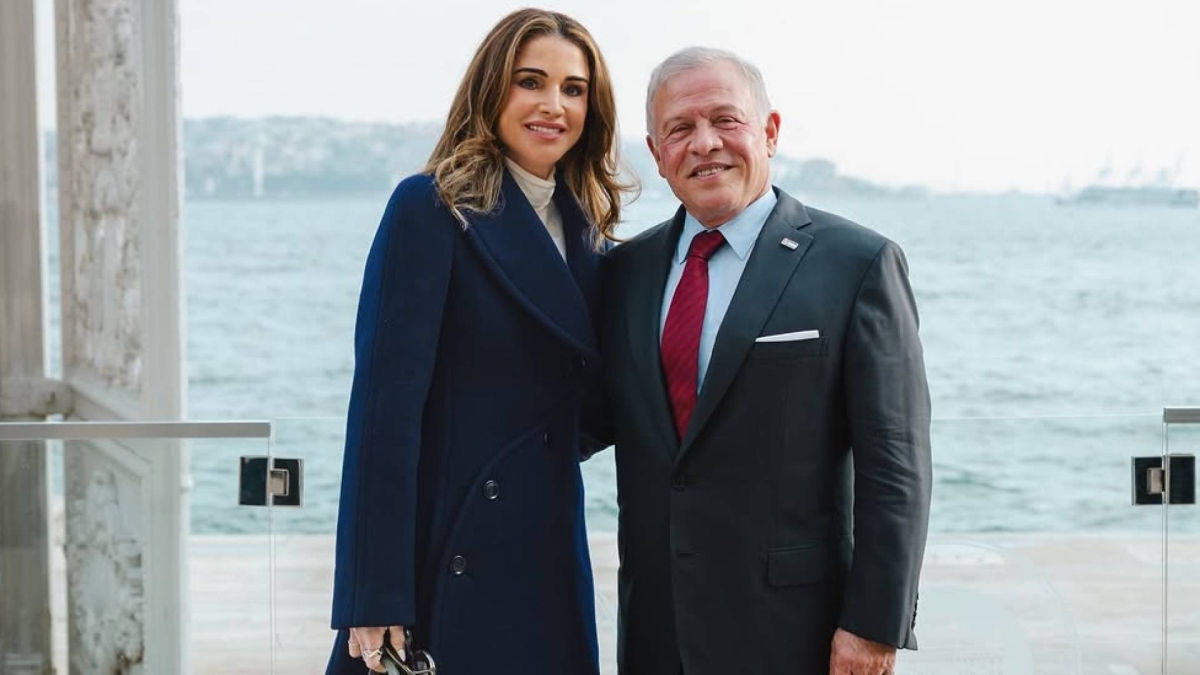 الديوان الملكي الهاشمي ينشر صورة الملك والملكة خلال الزيارة لإسطنبول