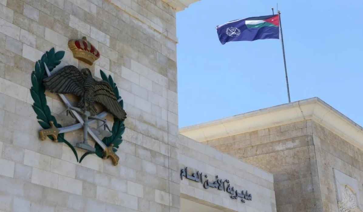 الامن يكرم 52 نزيلاً نجحوا في تكميلية التوجيهي