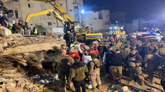 وفاة 6 جراء انهيار مبنيين في طرابلس بلبنان