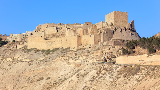 حسان: اتخاذ الإجراءات اللازمة لإعادة بناء سور قلعة الكرك
