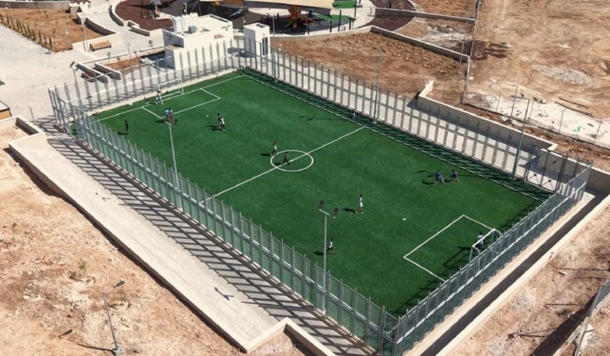 محافظ الكرك: إنجاز مراحل المدينة الرياضية وتشغيل مجمع الكرك بنسبة 100