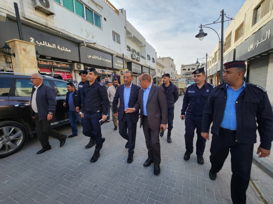 جولة ميدانية في شارع الأمير حسن بسحاب لتنظيم الحركة المرورية خلال رمضان