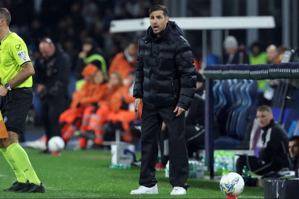 فابريغاس: تأهل كومو تاريخي وسنؤجل الاحتفال… والنقاط الثلاث هدفنا السبت