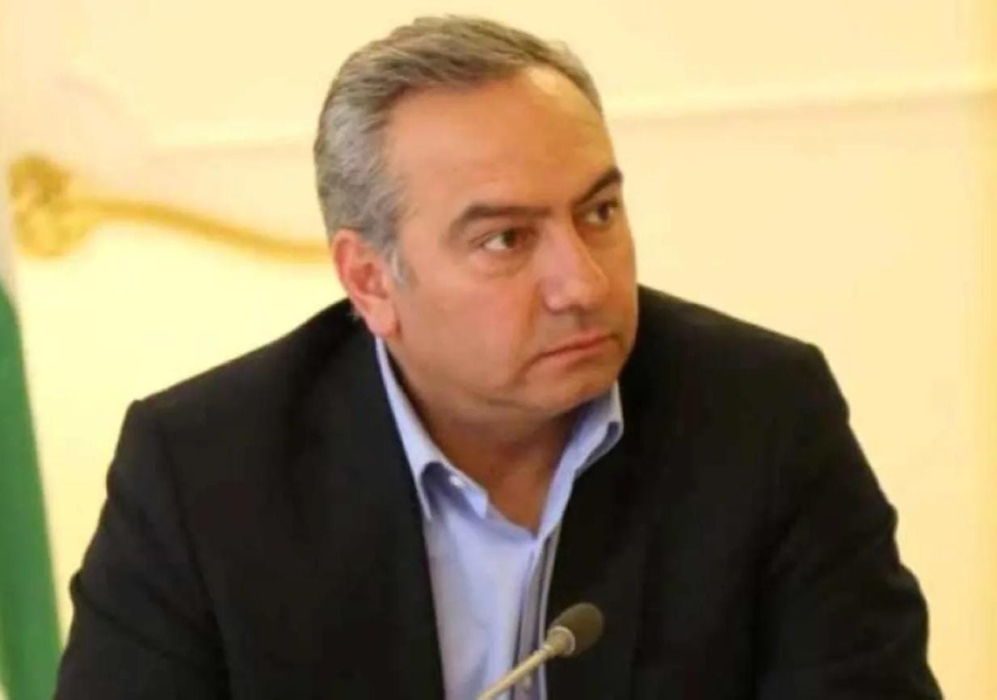 نائب اردني : كيف ارتفع راتب رئيس سلطة البترا إلى ٦٥٠٠ دينار .. والولائم ب ١٤٠ الف