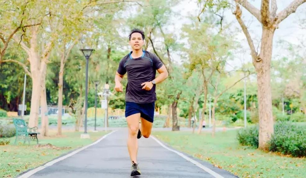 دراسة جديدة: النشاط الجنسي قبل التمرين لا يضر الرياضيين