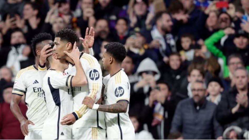 صراع أوروبي محتمل على مدافع ريال مدريد الواعد