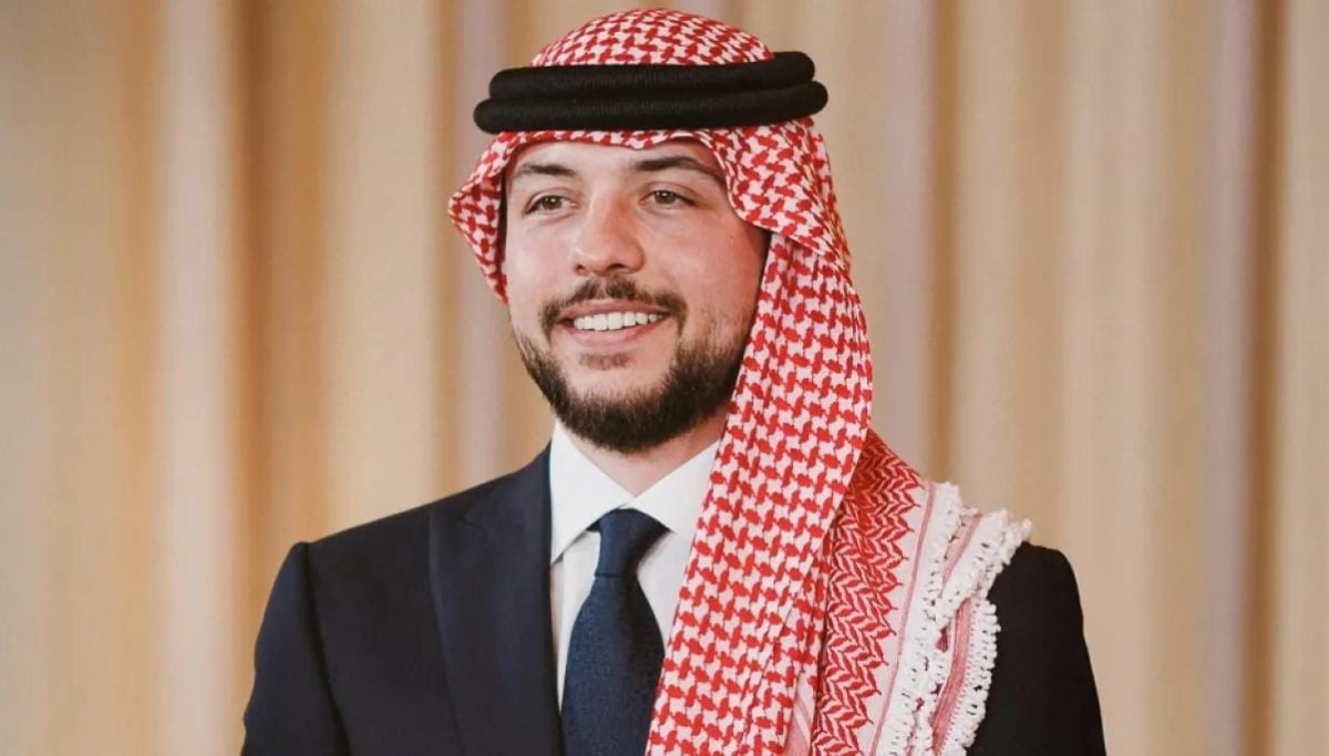 ولي العهد يهنئ فريق الشرطة الخاصة بإنجازهم عربيا وعالميا