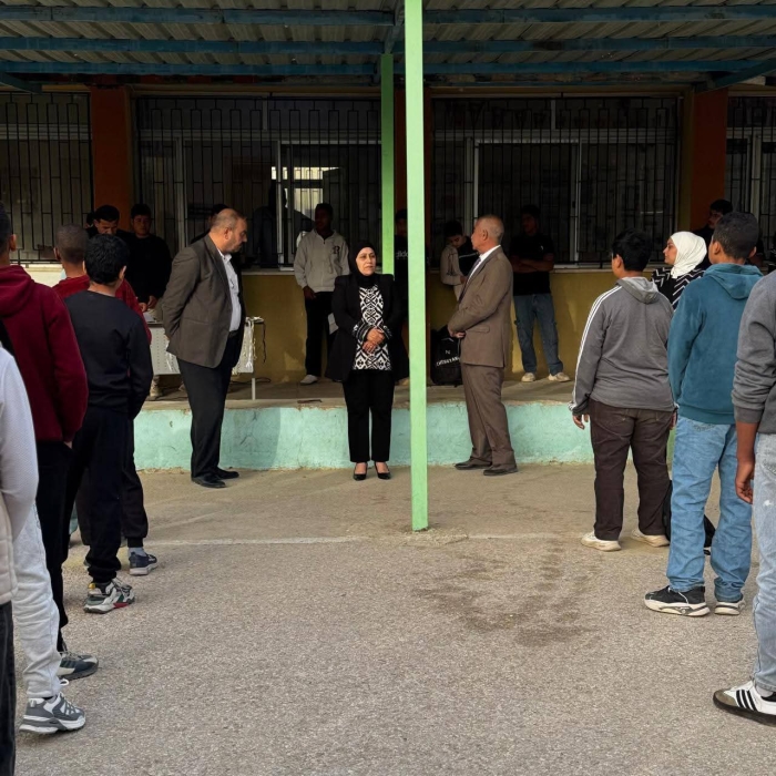 العدوان تشارك طلبة مدرسة الجواسرة الأساسية فعاليات الطابور الصباحي....صور