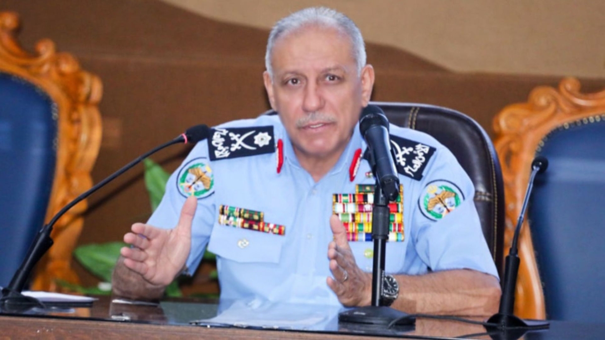 مدير الأمن العام يوعز بتفعيل الخطط الأمنية والمرورية الخاصة بشهر رمضان