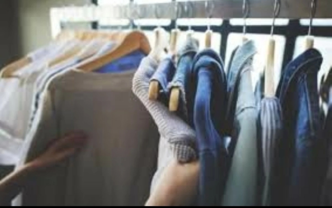 كيف أسهمت التسهيلات الجمركية في تدفق الملابس للأسواق؟