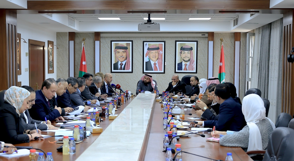 التربية النيابية تستمع إلى آراء رؤساء الجامعات الخاصة بشأن مشروع  قانون التربية والتعليم وتنمية الموارد البشرية لسنة 2026