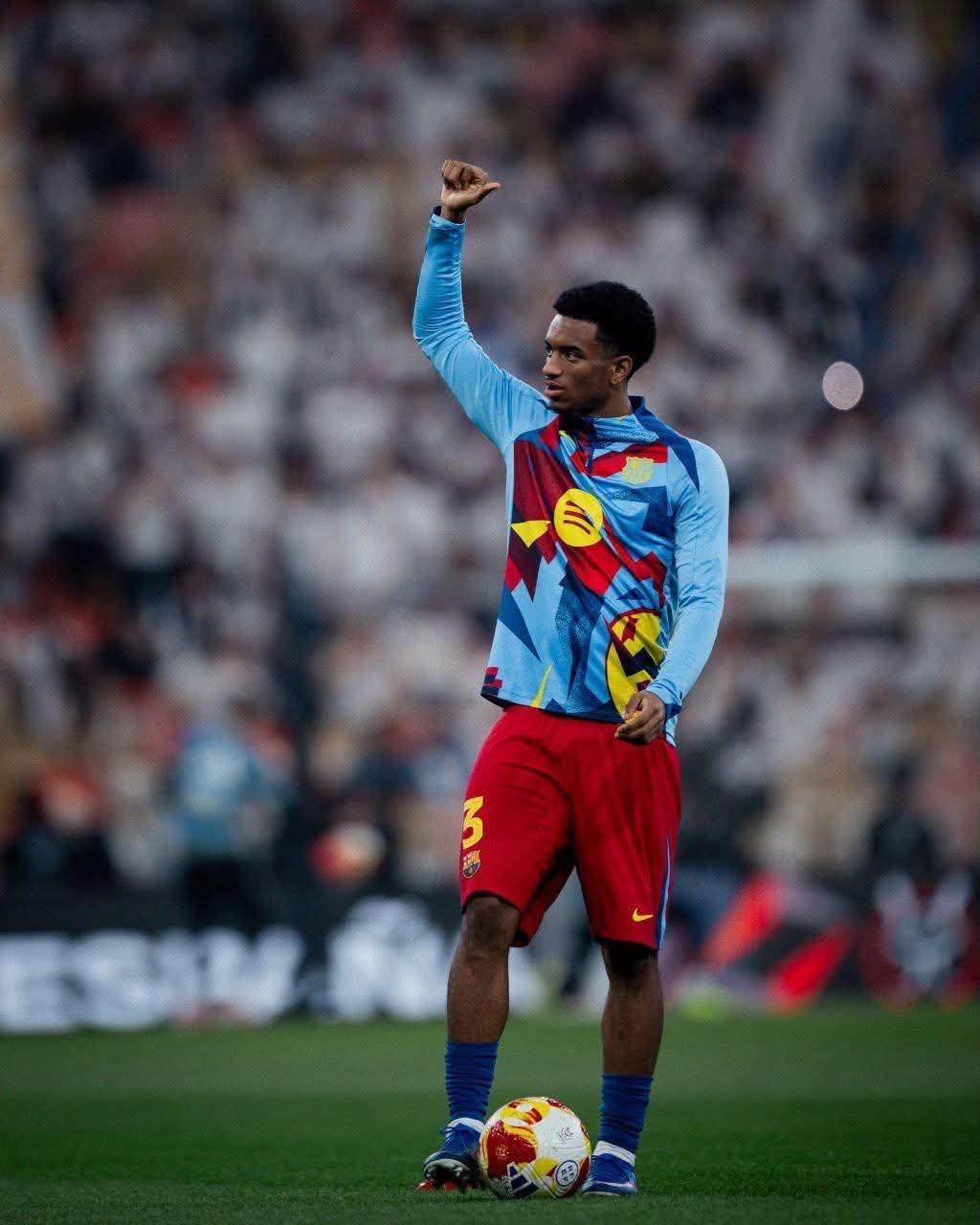 مانشستر يونايتد يستهدف التعاقد مع أليخاندرو