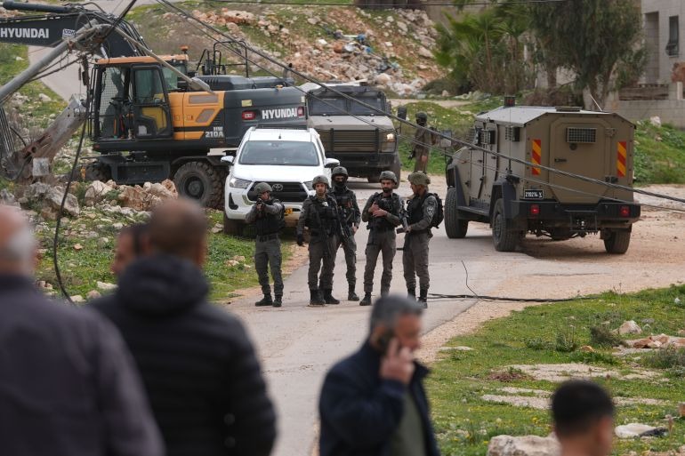 10 آلاف فلسطيني فقط.. الاحتلال يقيد صلاة الجمعة في الأقصى برمضان