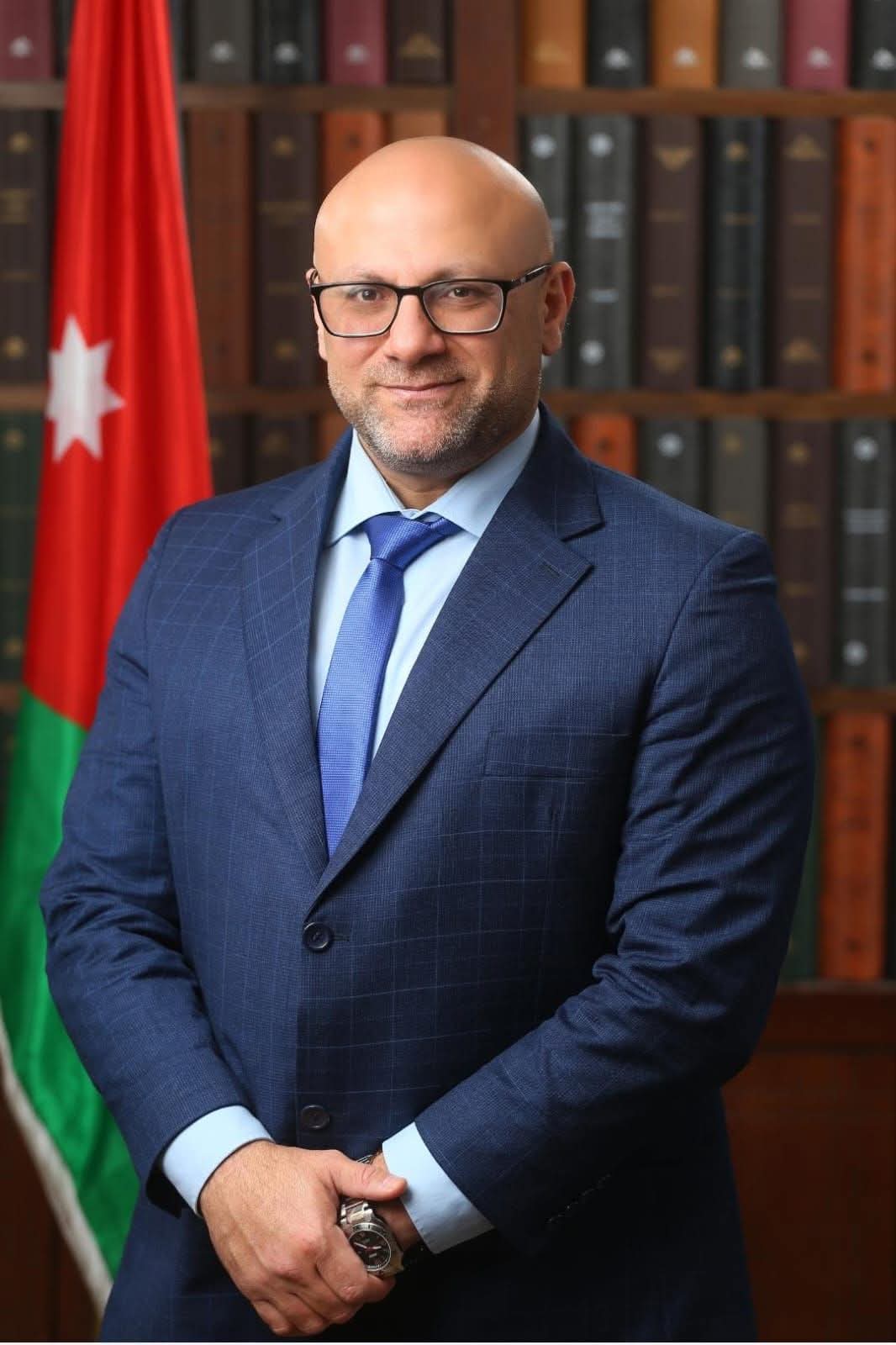 تهنئة للدكتور وليد الحلبي بمناسبة تعيينه مديراً لمستشفى الأميرة بسمة