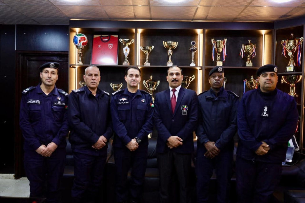 تكريم الحكم ضيف الله الخالدي لحصوله على الشارة الدولية في رياضة الكراتيه