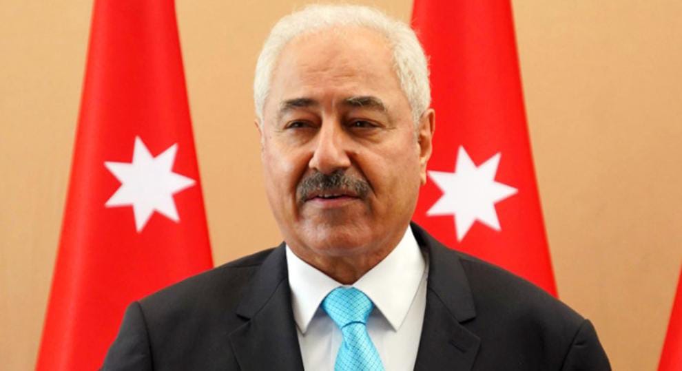 داودية يكتب  محاولة لإعادة تعريف المقاومة والزعامة والبطولة !!