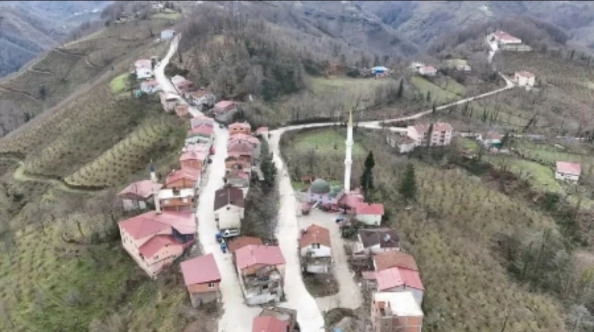 7 أمتار تفصلهم.. ودقيقة واحدة تغيّر موعد الإفطار!